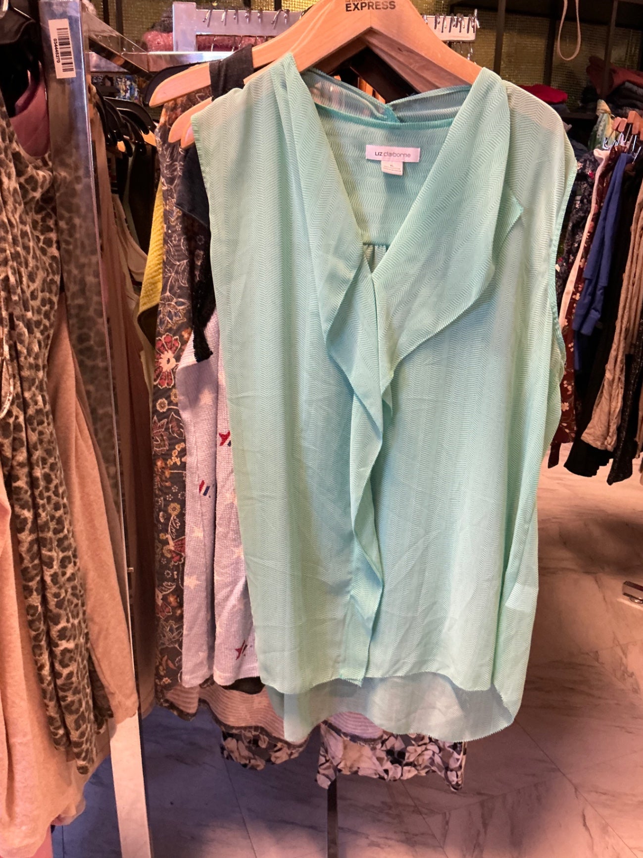 Liz Claiborne Sleeveless Blouse XL Mint Green