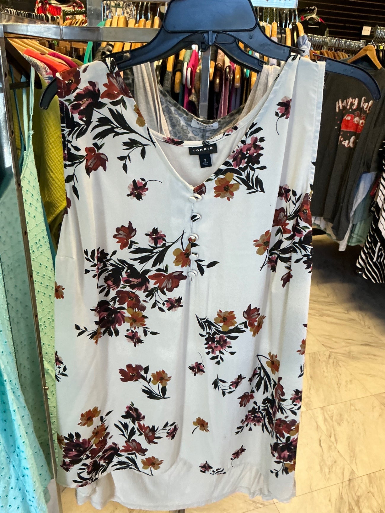Torrid Sleeveless Blouse 3 Ivory with Floral Print
