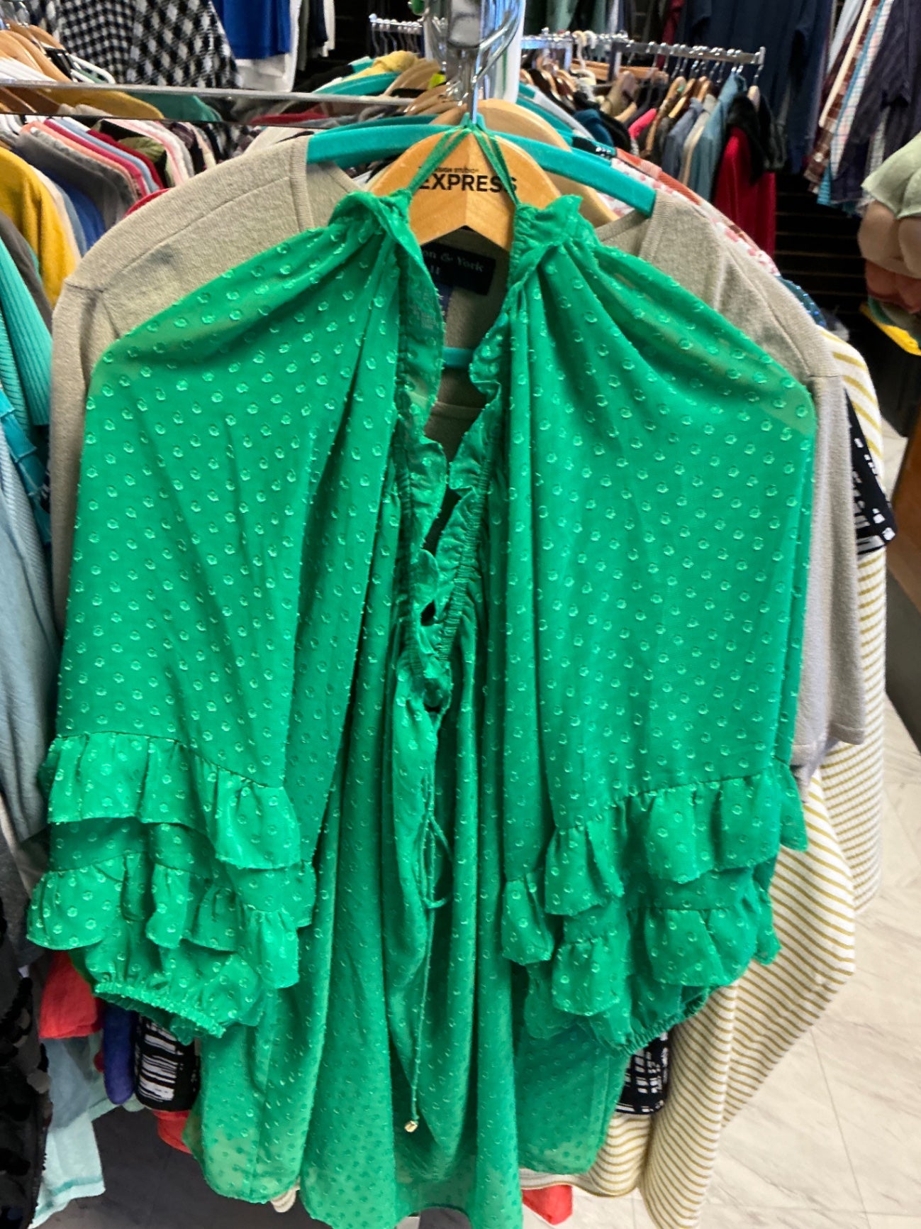 Express Blouse 26/28w Green