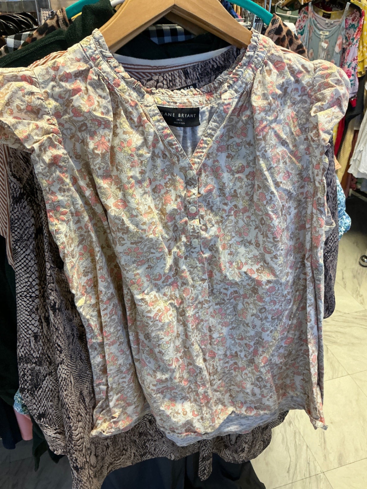 Lane Bryant Blouse 14/16 Multicolor with floral pattern