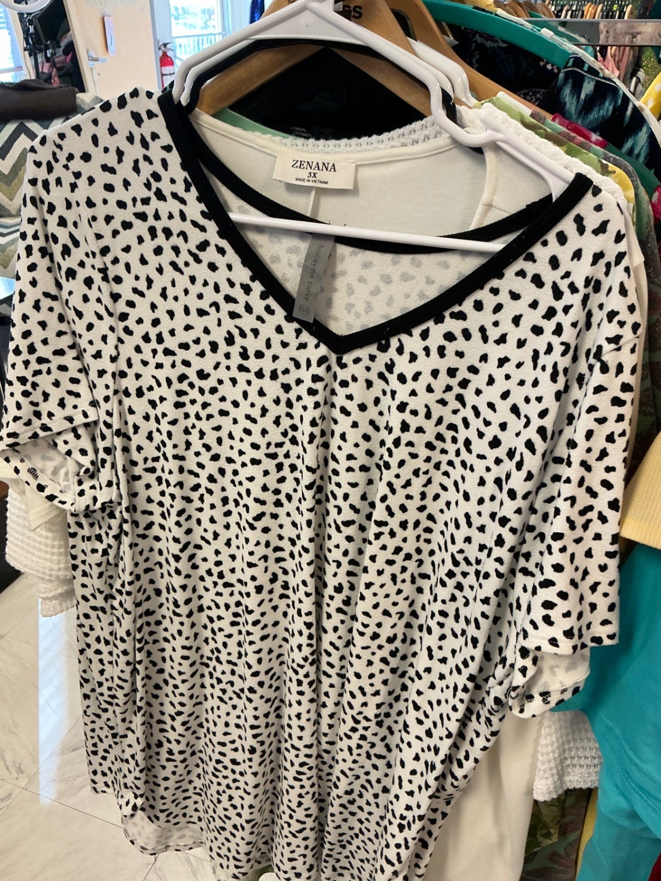 Honeyme Curvy Tunic Top XXXL White with Black Spots