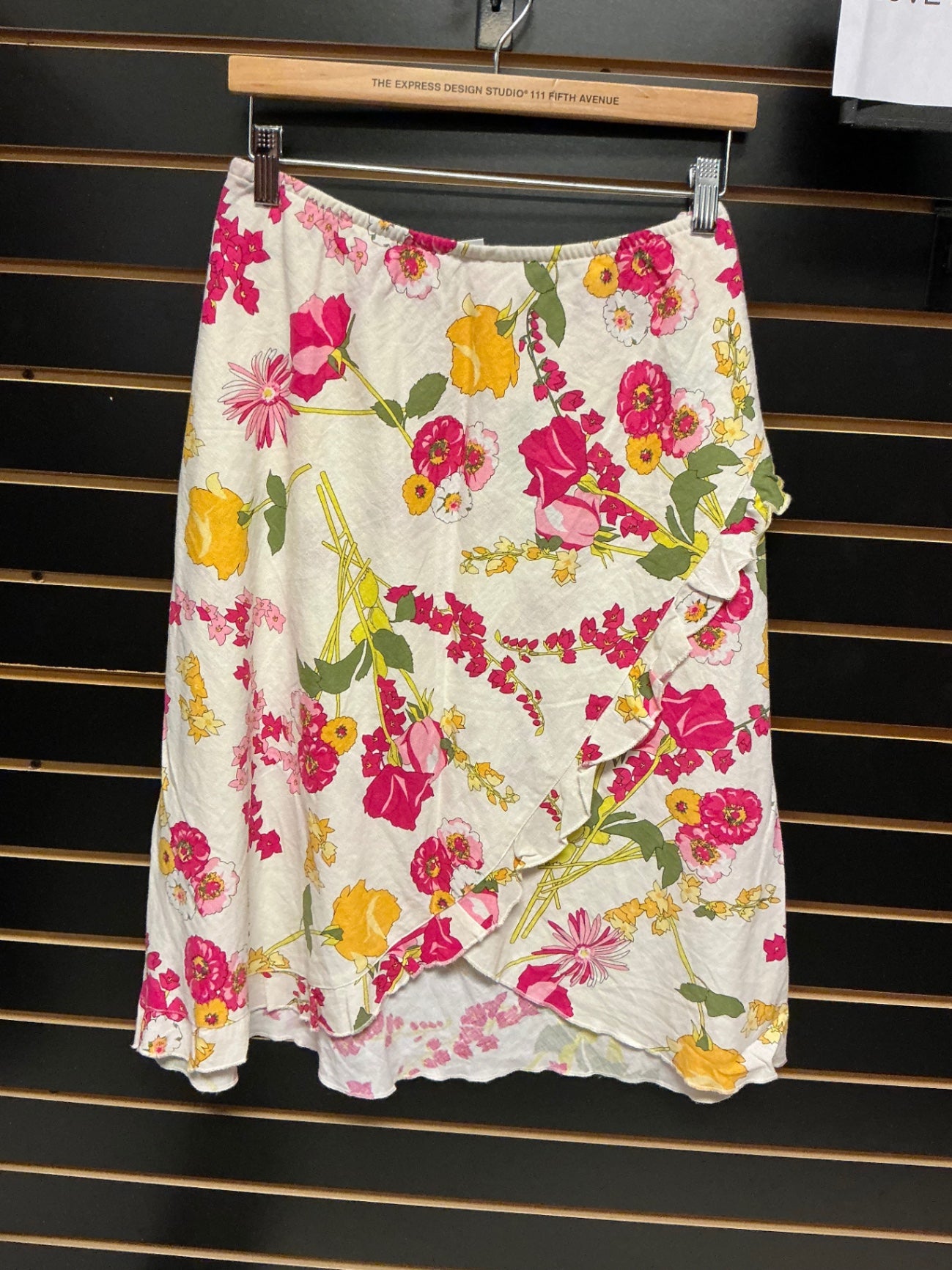 Giorgio Fiorlini Skirt 14/16 White with Floral Print