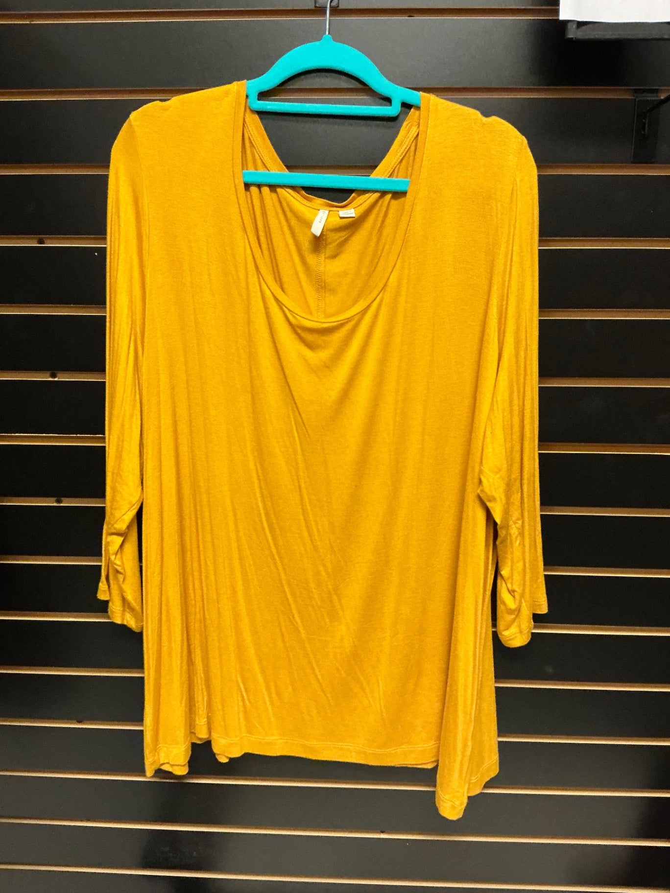 EST. 1946 Blouse 26/28 Mustard Yellow