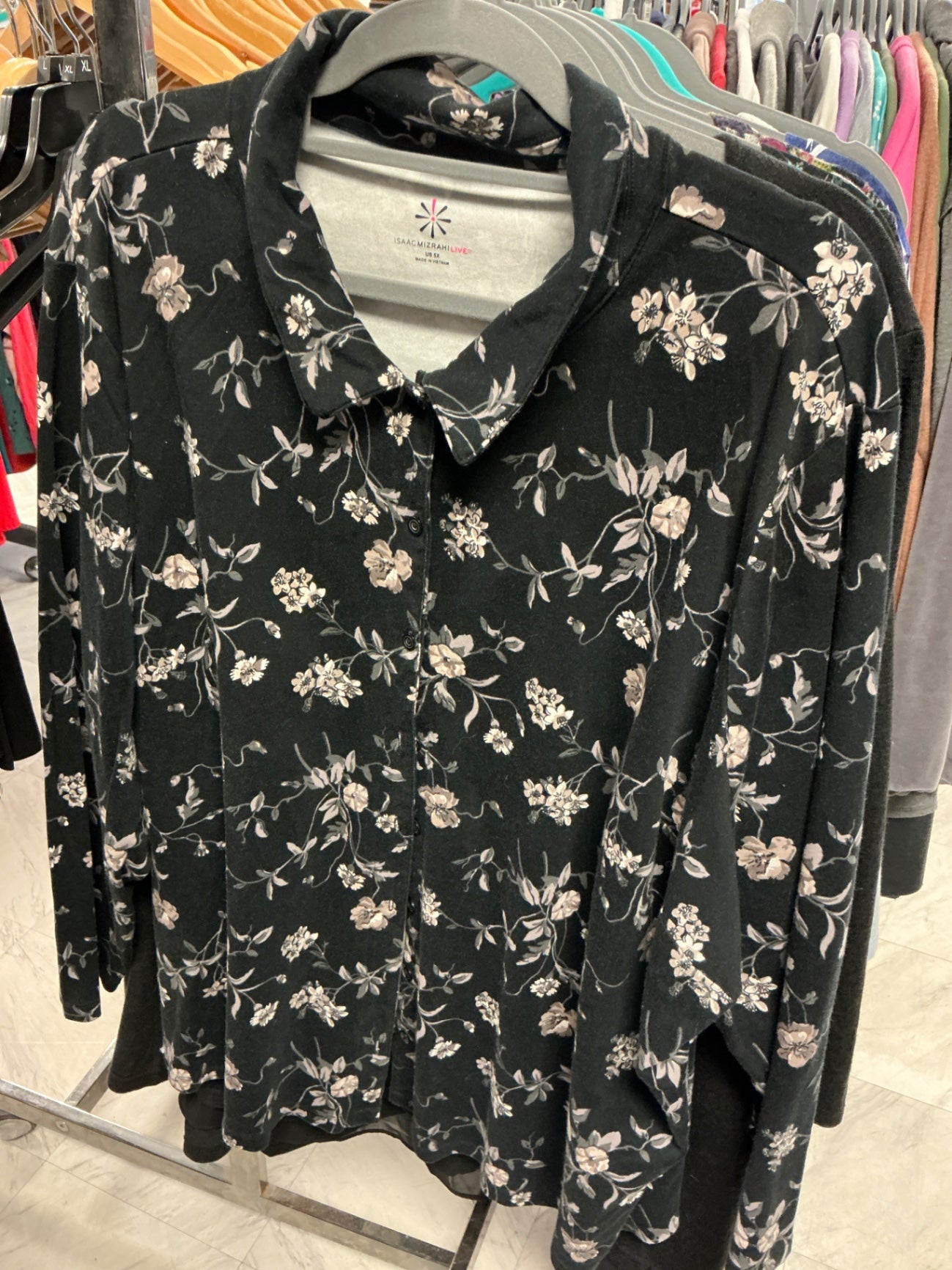 Isaac Mizrahi Live! Shirt 5X Black with floral pattern