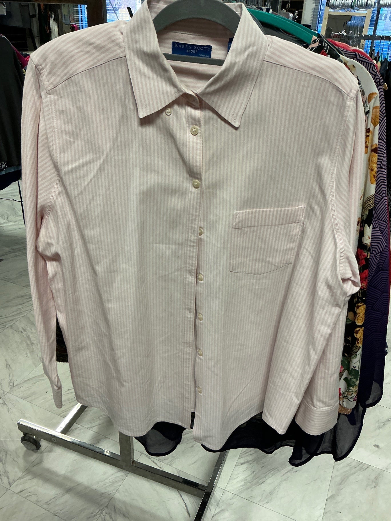 Karen Scott Button-up Shirt 1X Light Pink