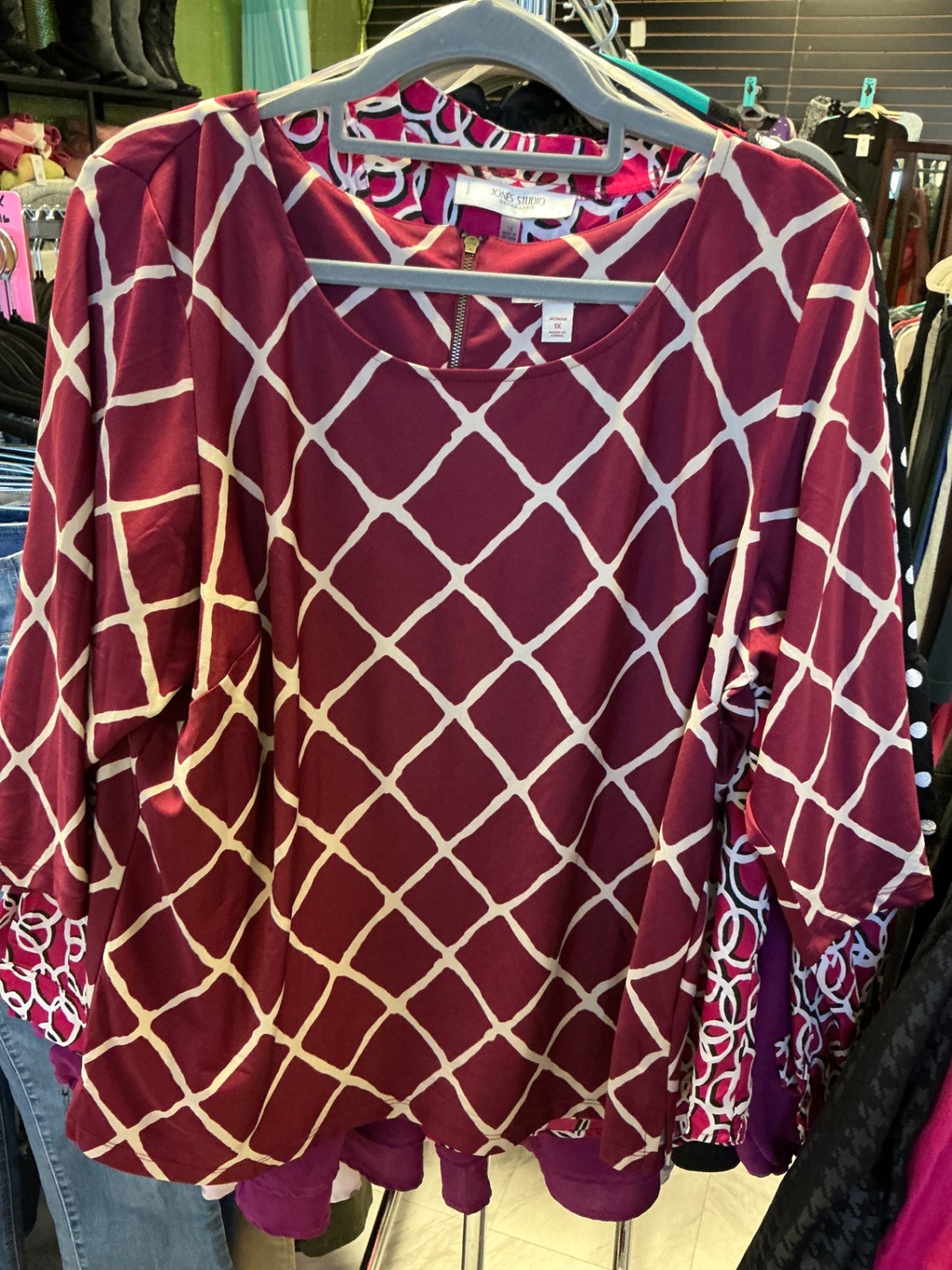 db Blouse 1X Burgundy