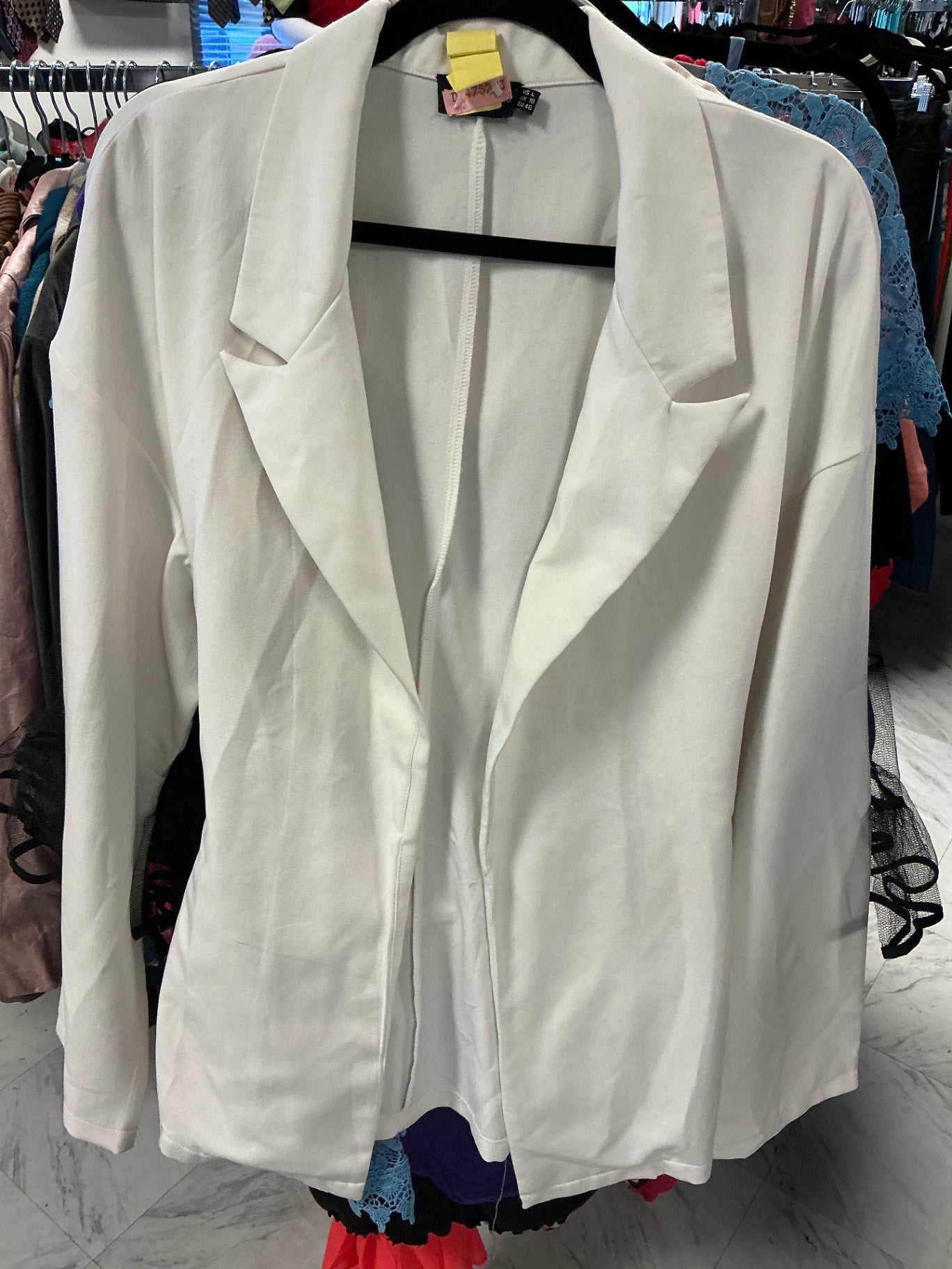 Pretty Little Thing Blazer - White - L