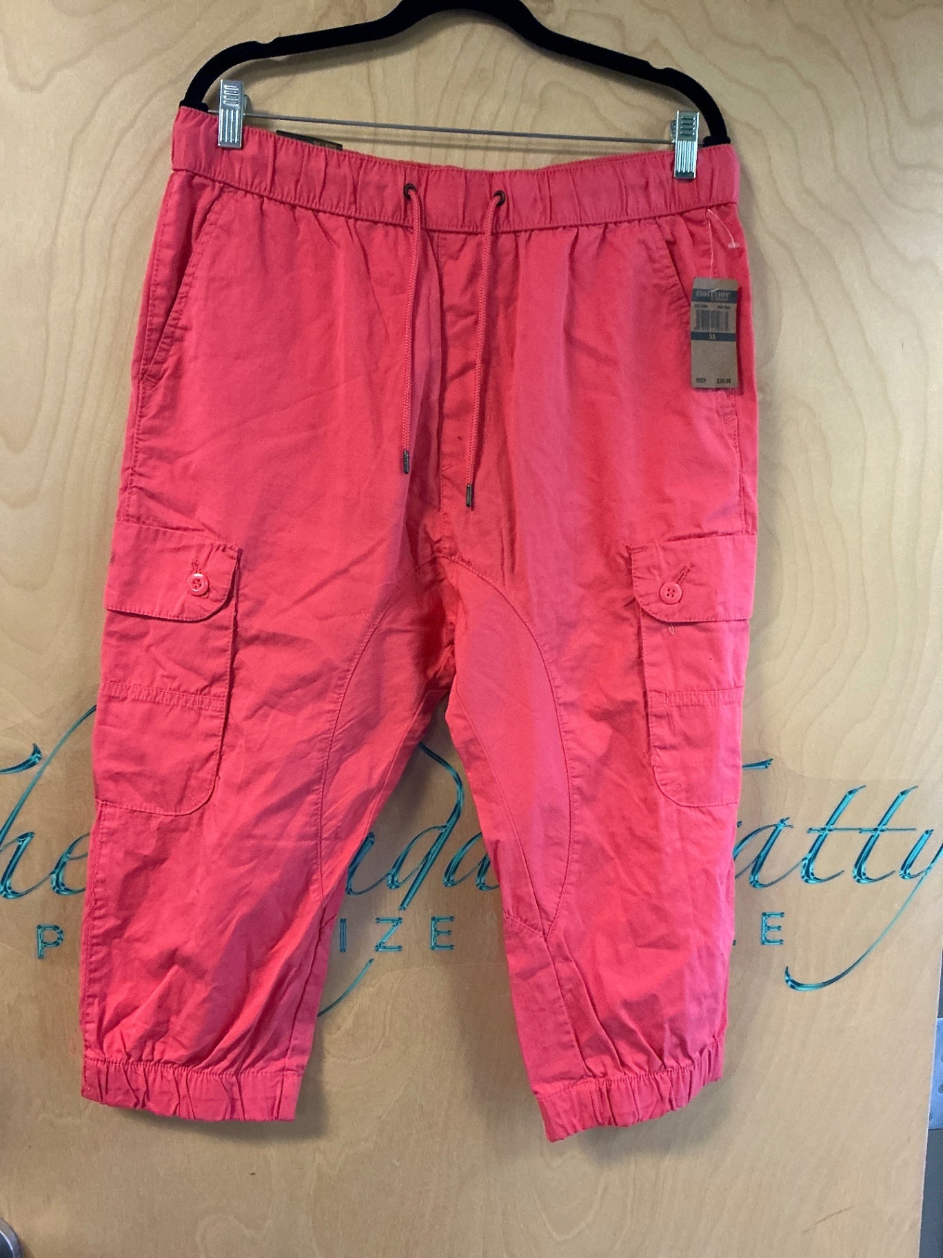 Evolution Cargo Pants - Coral Pink - XL NWT