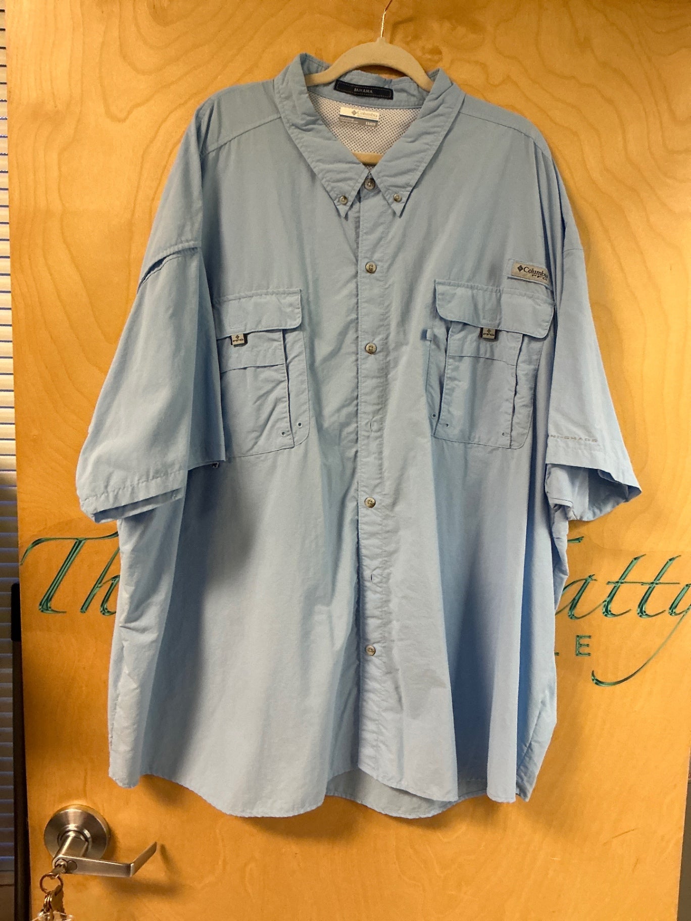 Columbia Short Sleeve Button-Up Shirt - Light Blue - 6X
