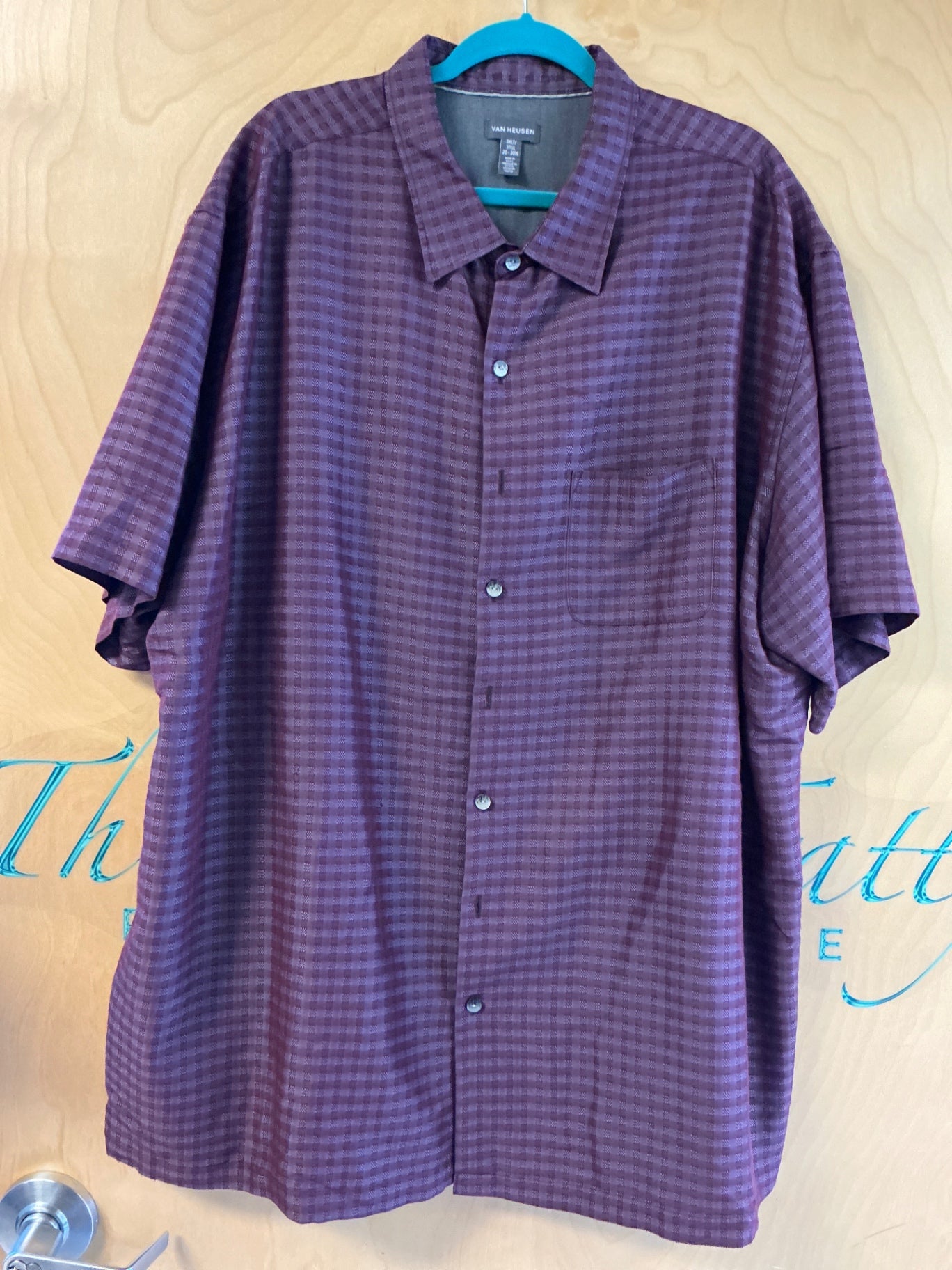 VAN HEUSEN Short Sleeve Button-Up Shirt - Purple and darker purple checkered pattern - 3XLT