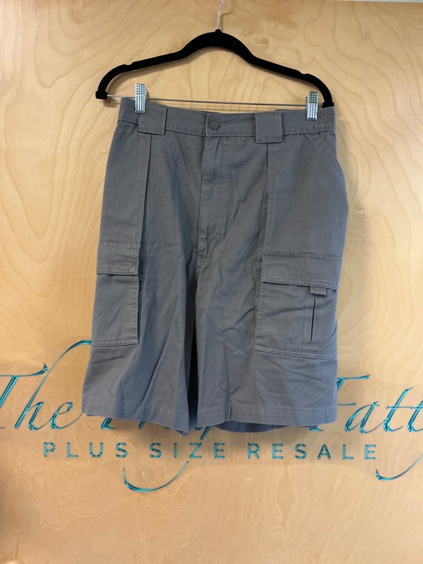St John’s Bay Cargo shorts - Gray - 48