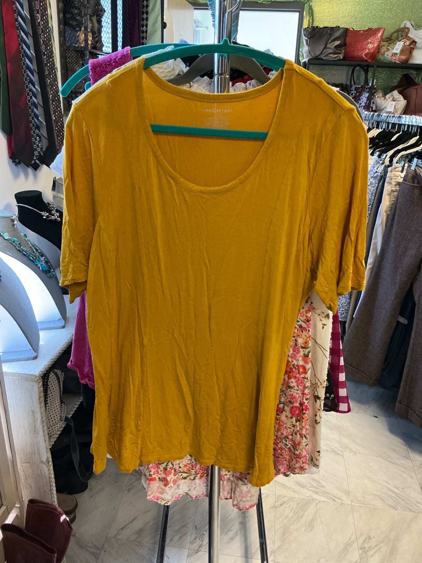 Lane Bryant T-Shirt - Yellow - 14/16