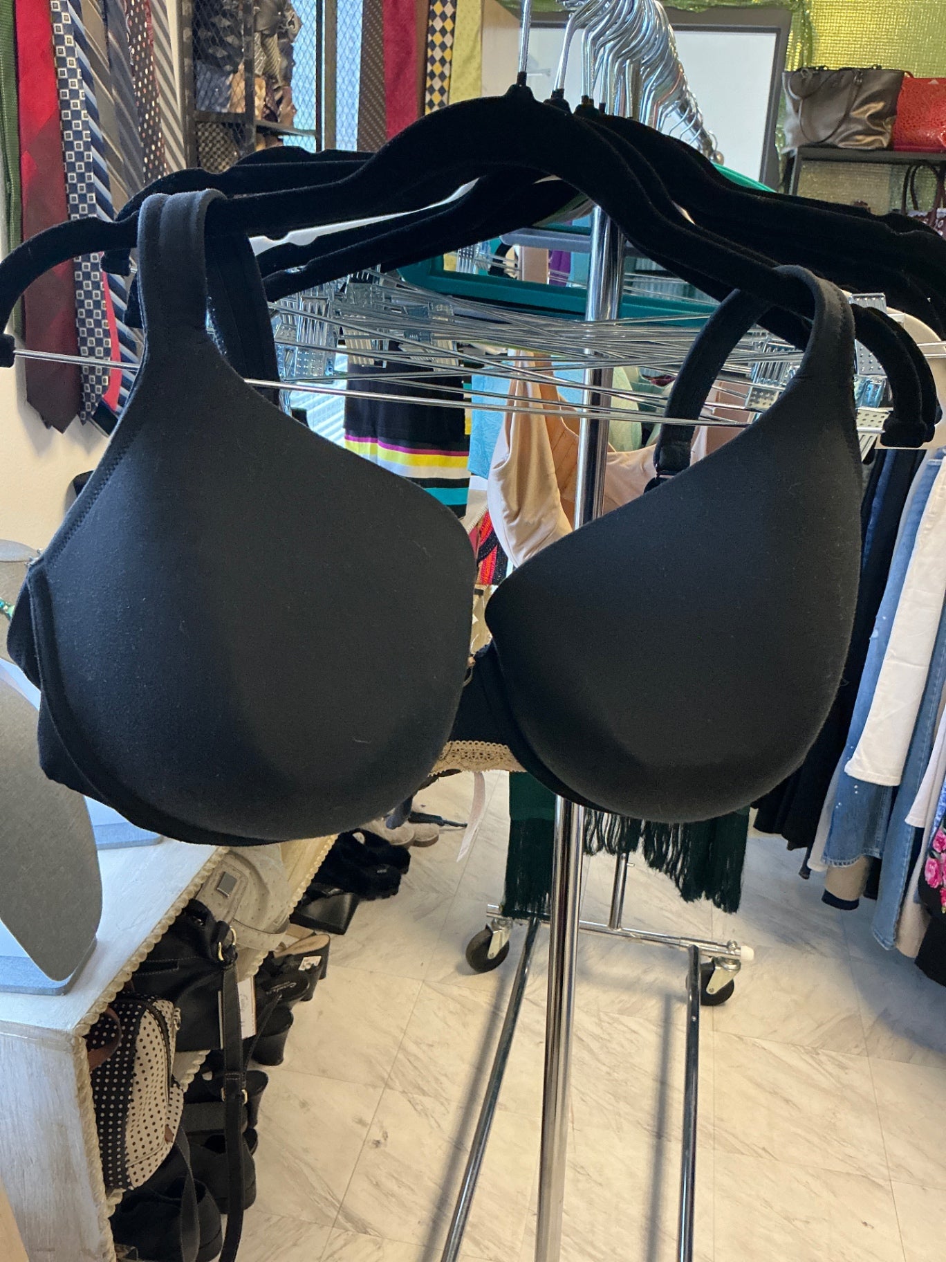 Cacique Bralette - Black - 44DD