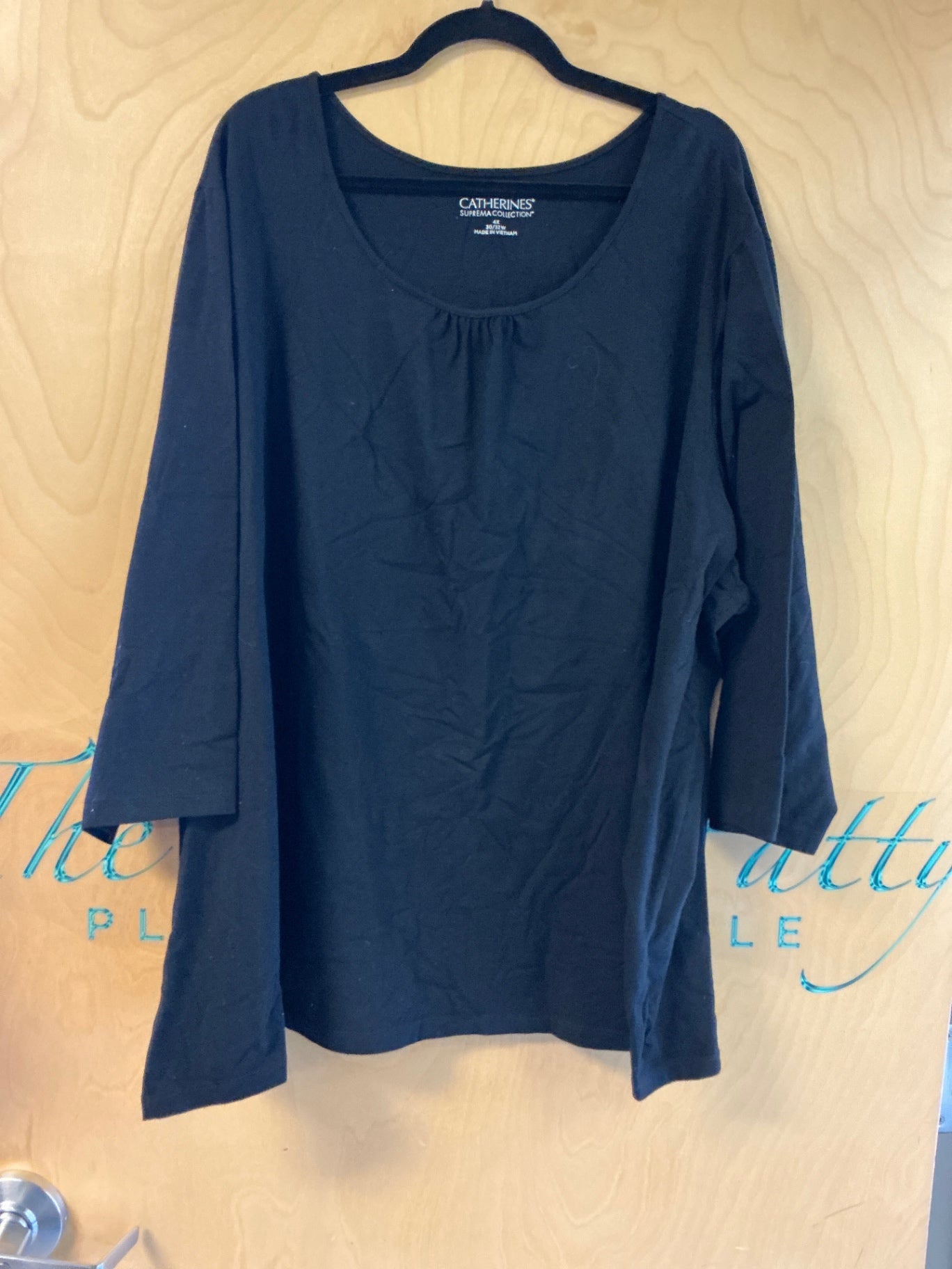 Catherines 3/4 Sleeve T-Shirt - Black - 30/32 NWOT