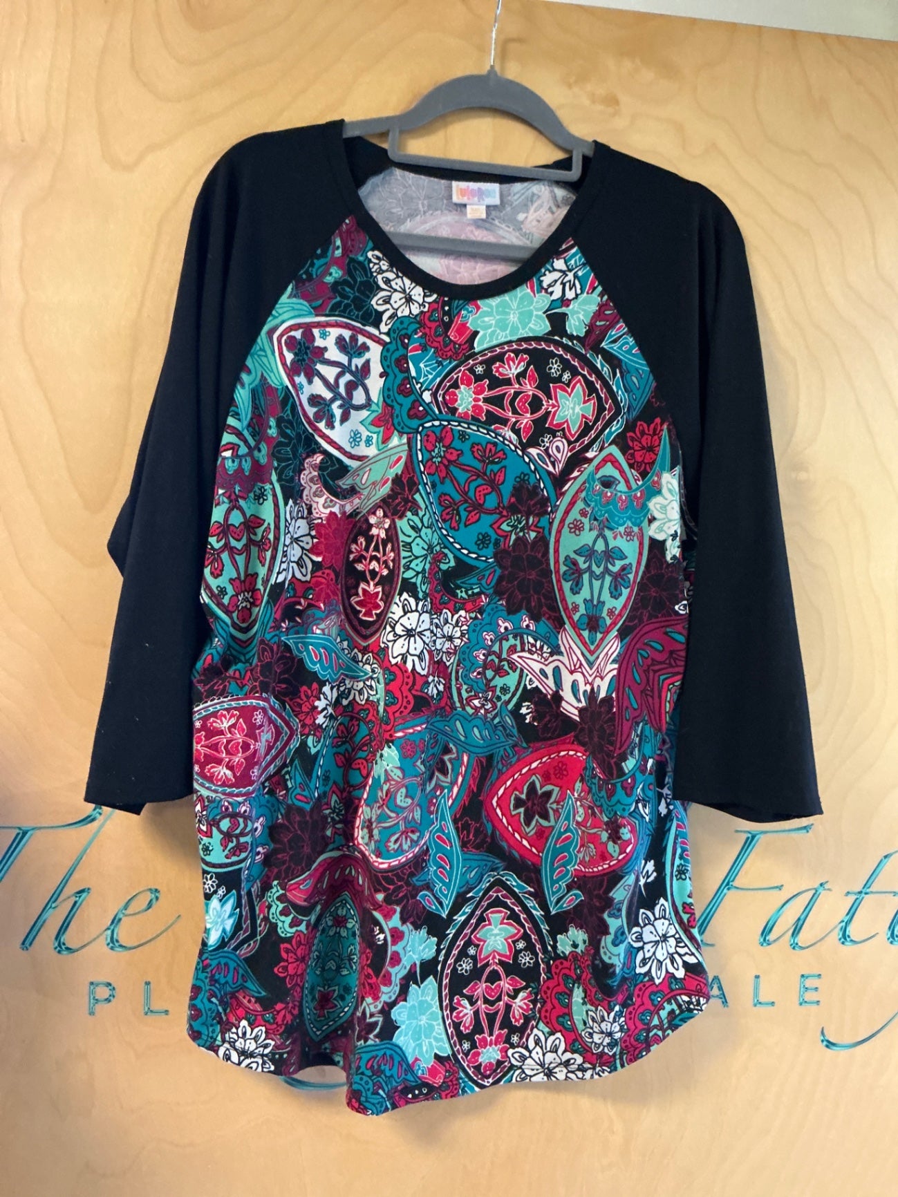 LuLaRoe Long Sleeve T-Shirt - Multicolor - 3XL NWOT