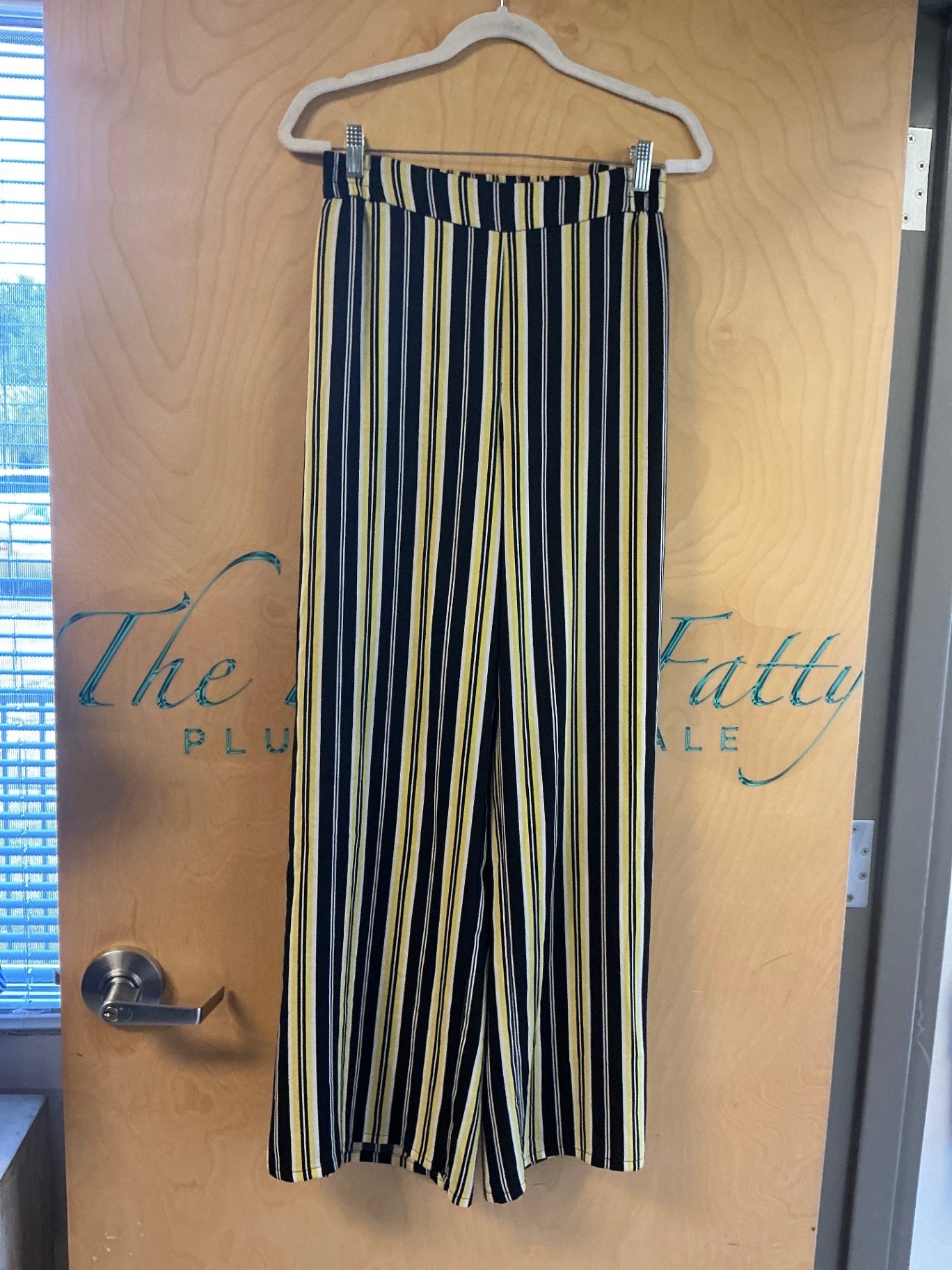 Cato Wide Leg Pant - Multicolor (Yellow, Black, White) - 18/20