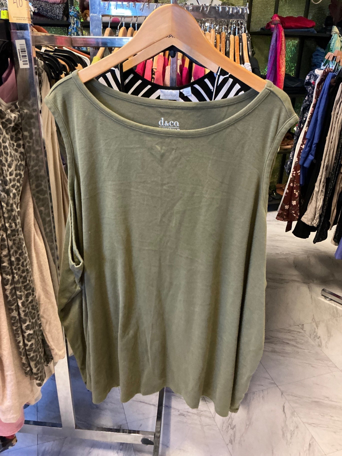 d&co Sleeveless Top 5X Olive Green