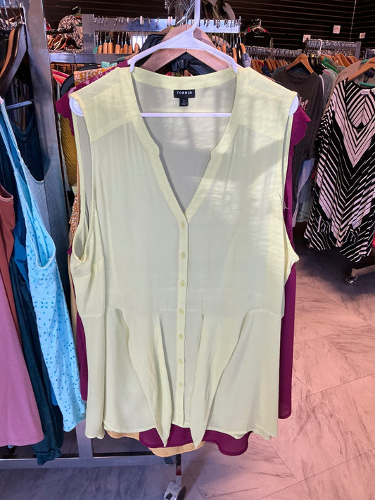 Torrid Sleeveless Blouse 3 Light Yellow