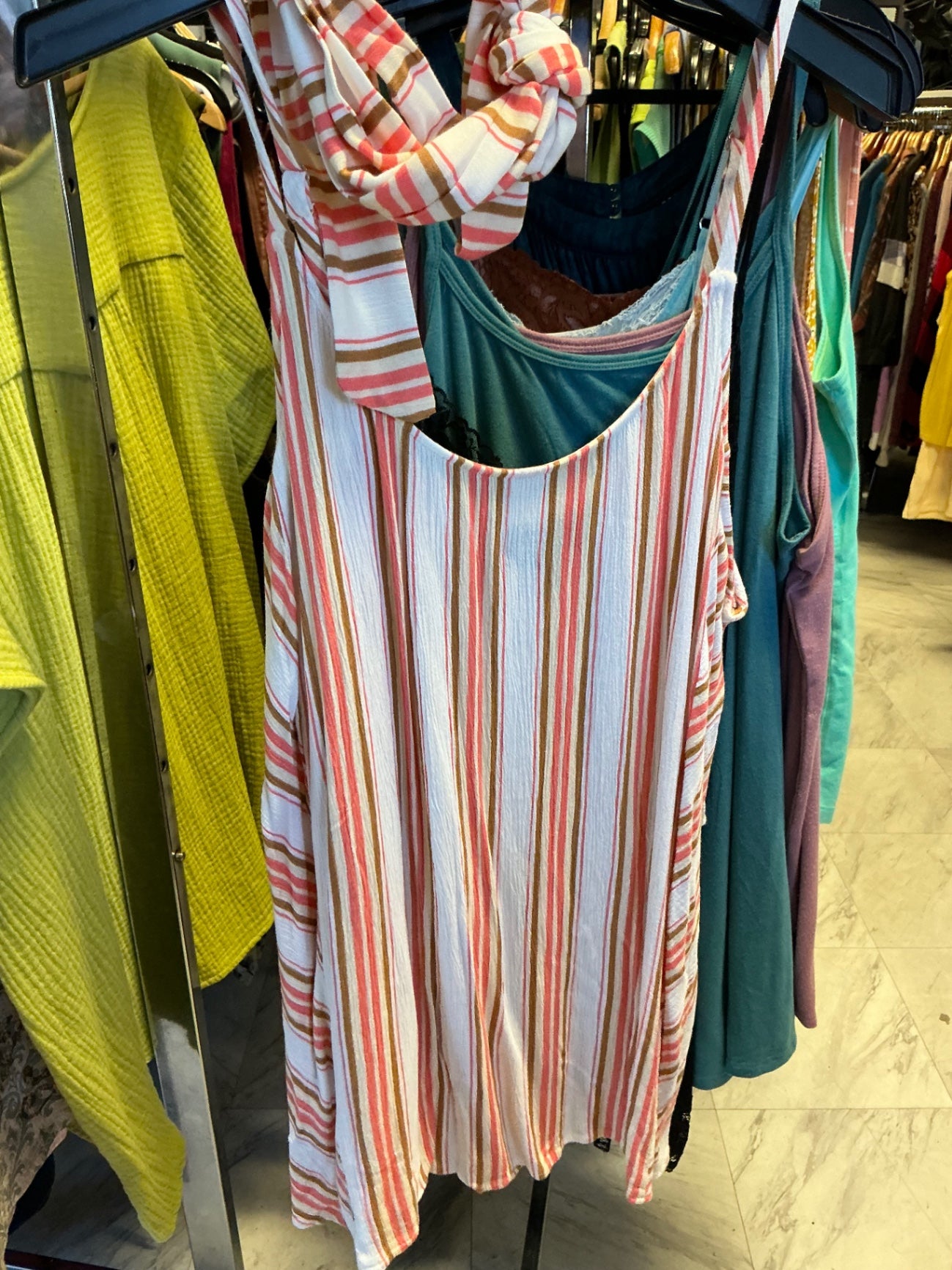 Lane Bryant Tank Top 20 Striped Wht/Coral/Gld