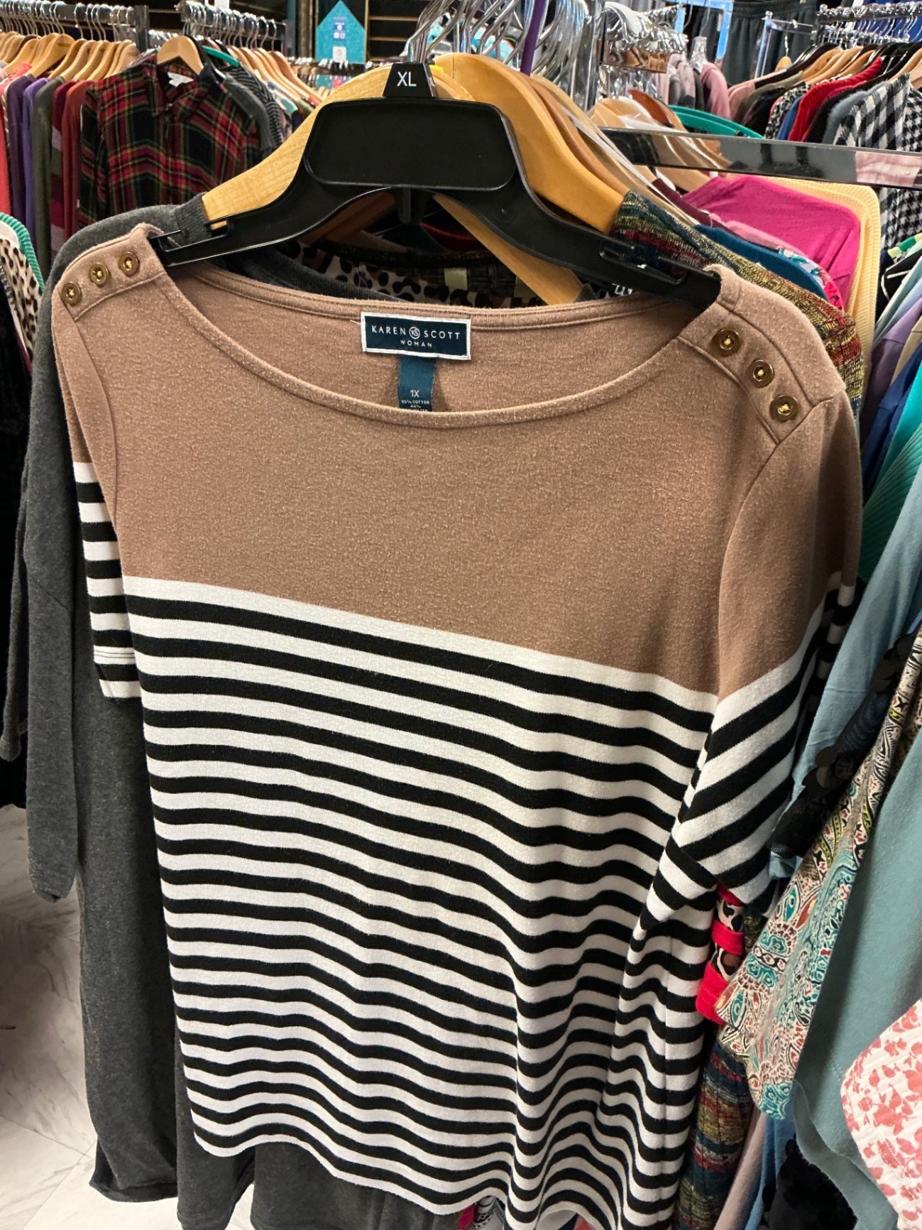 Karen Scott Blouse 1X Brown and Black