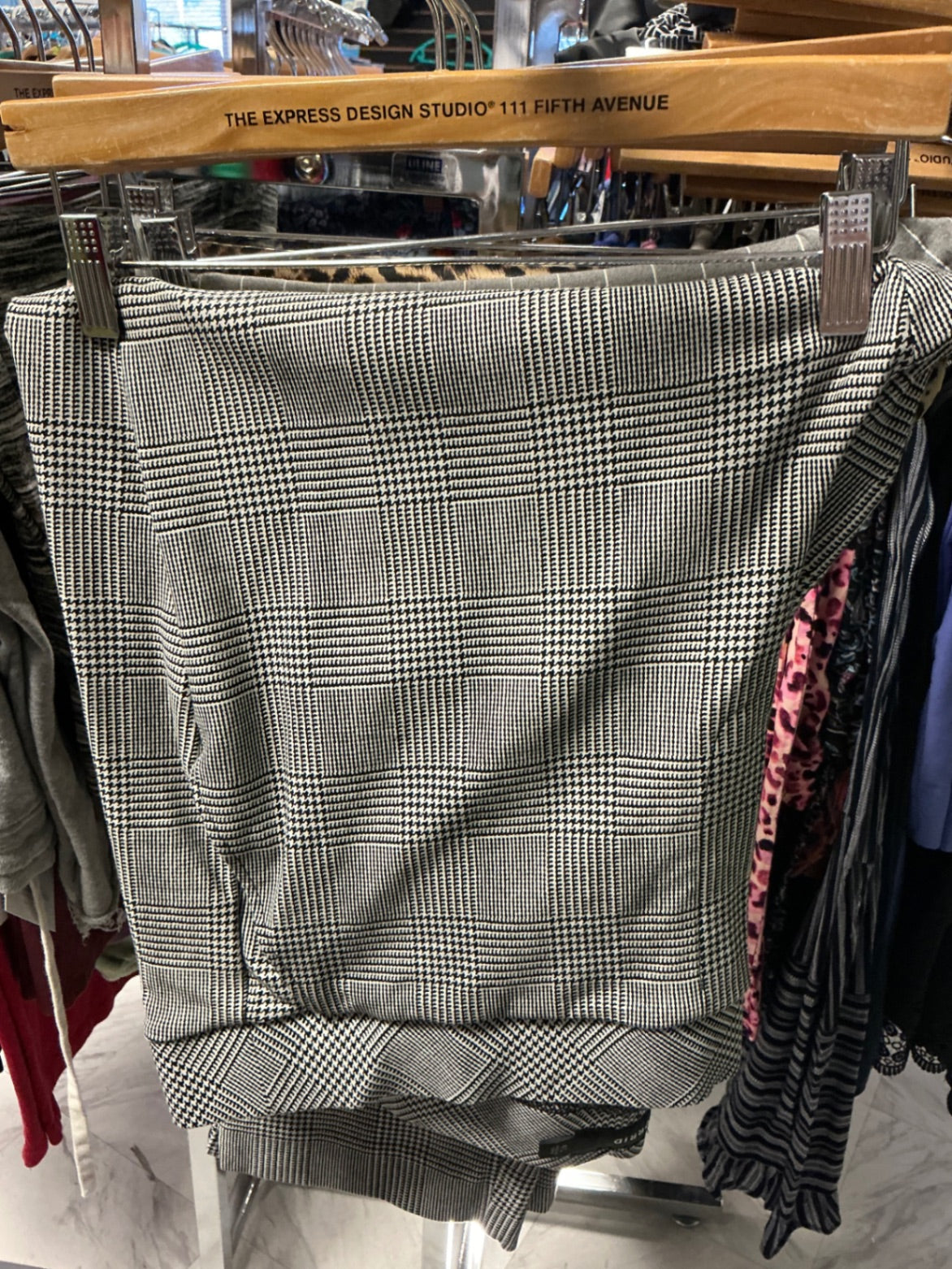 Torrid Pant 4S Black and White