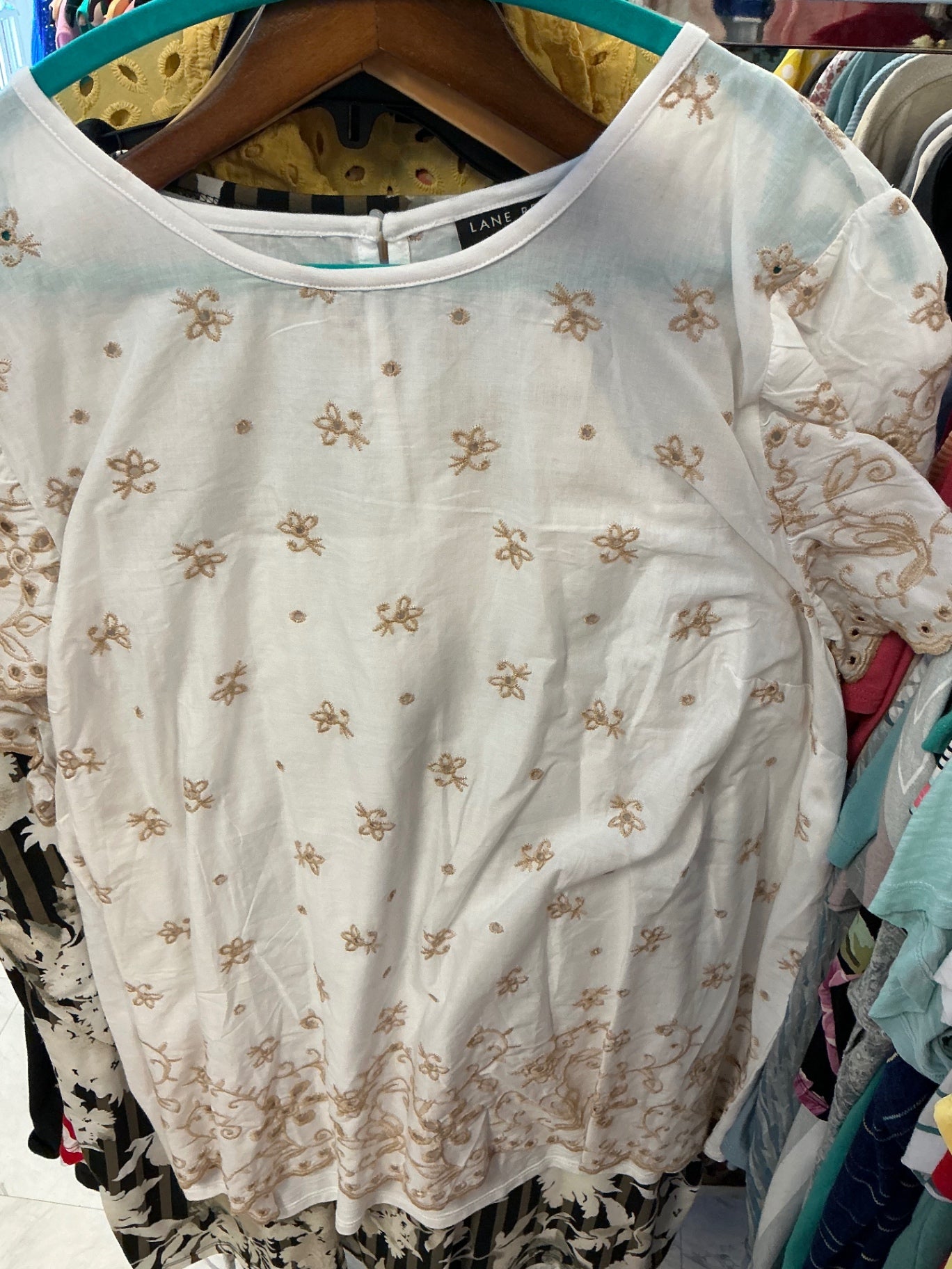 Lane Bryant Blouse 22/24 White with beige embroidery