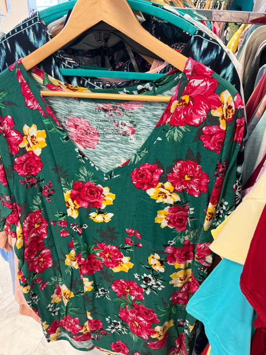 Torrid Blouse 3 Green with Red and Yellow Floral Print