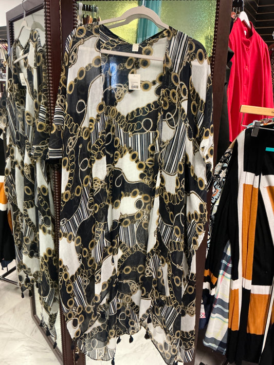 EST. 1946 Kimono O/S Black and White NWT