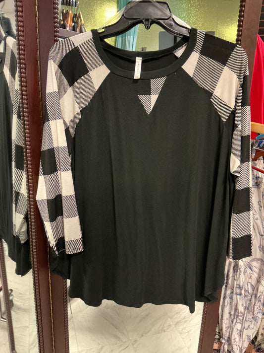 Emerald Long Sleeve T-Shirt 3X Black and White
