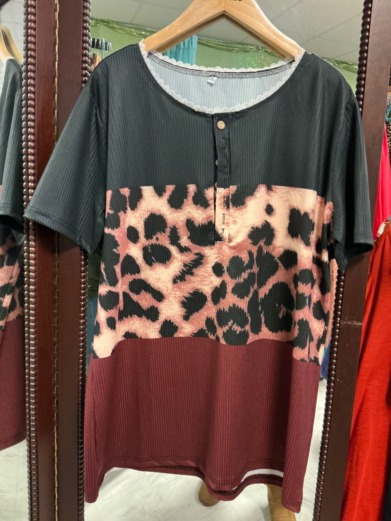 Unknown Blouse 3X Black and Leopard print