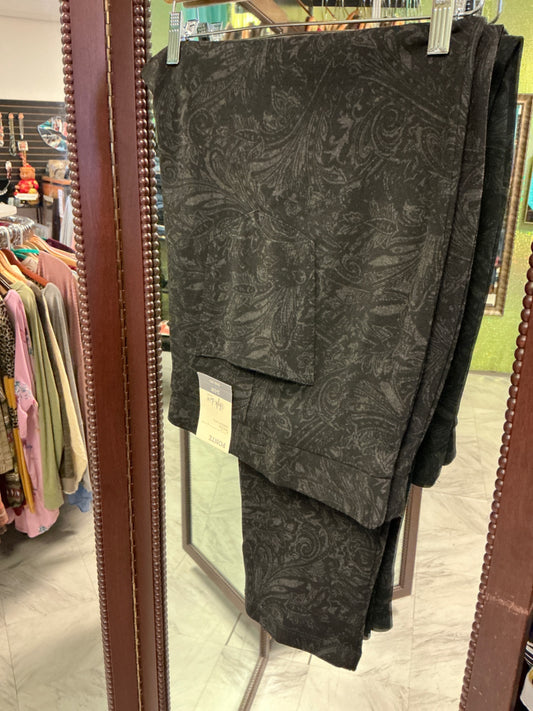 Style & Co. Pants 24 Black Print NWT