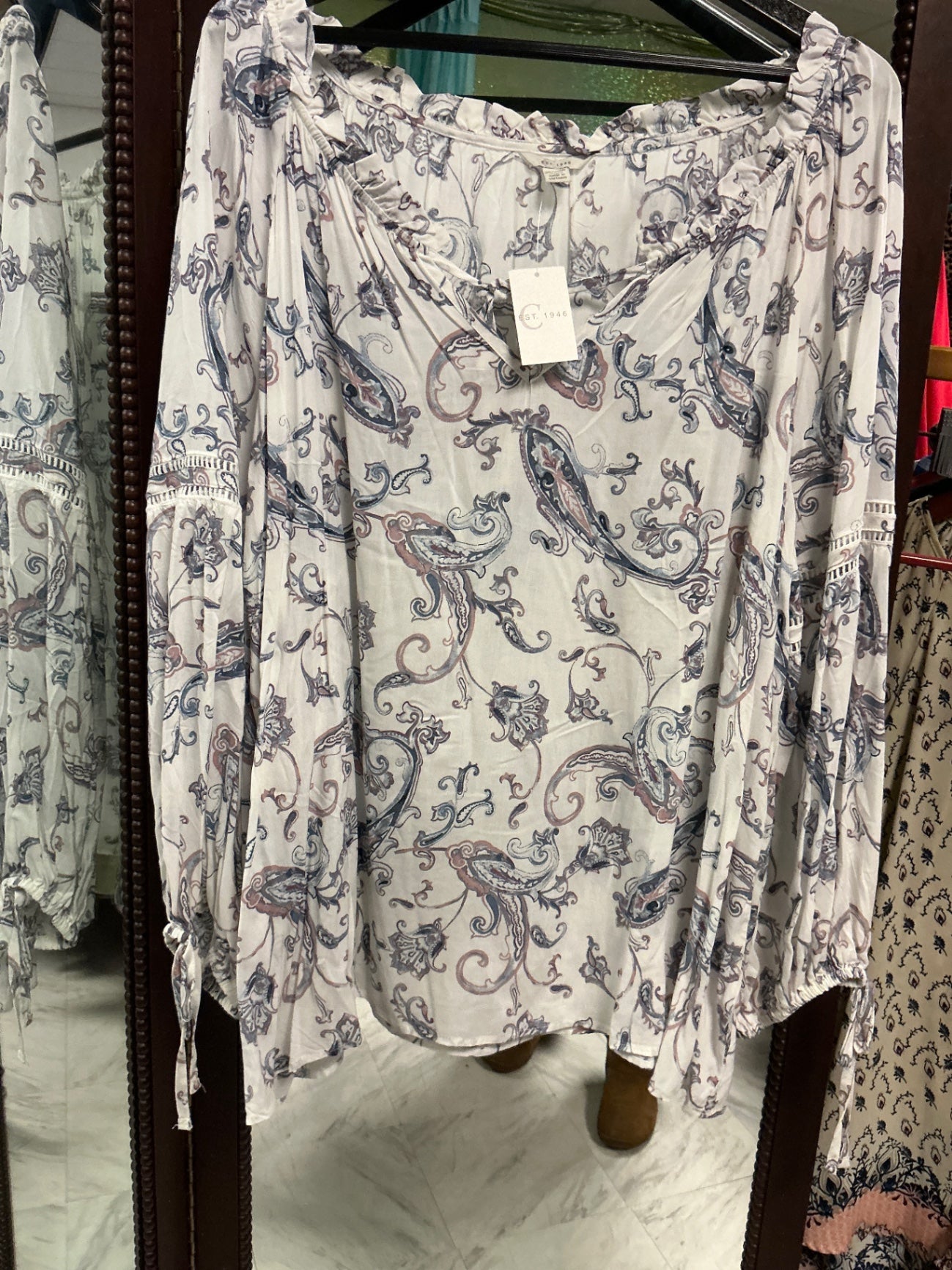 EST. 1946 Blouse 26/28 White Print NWT
