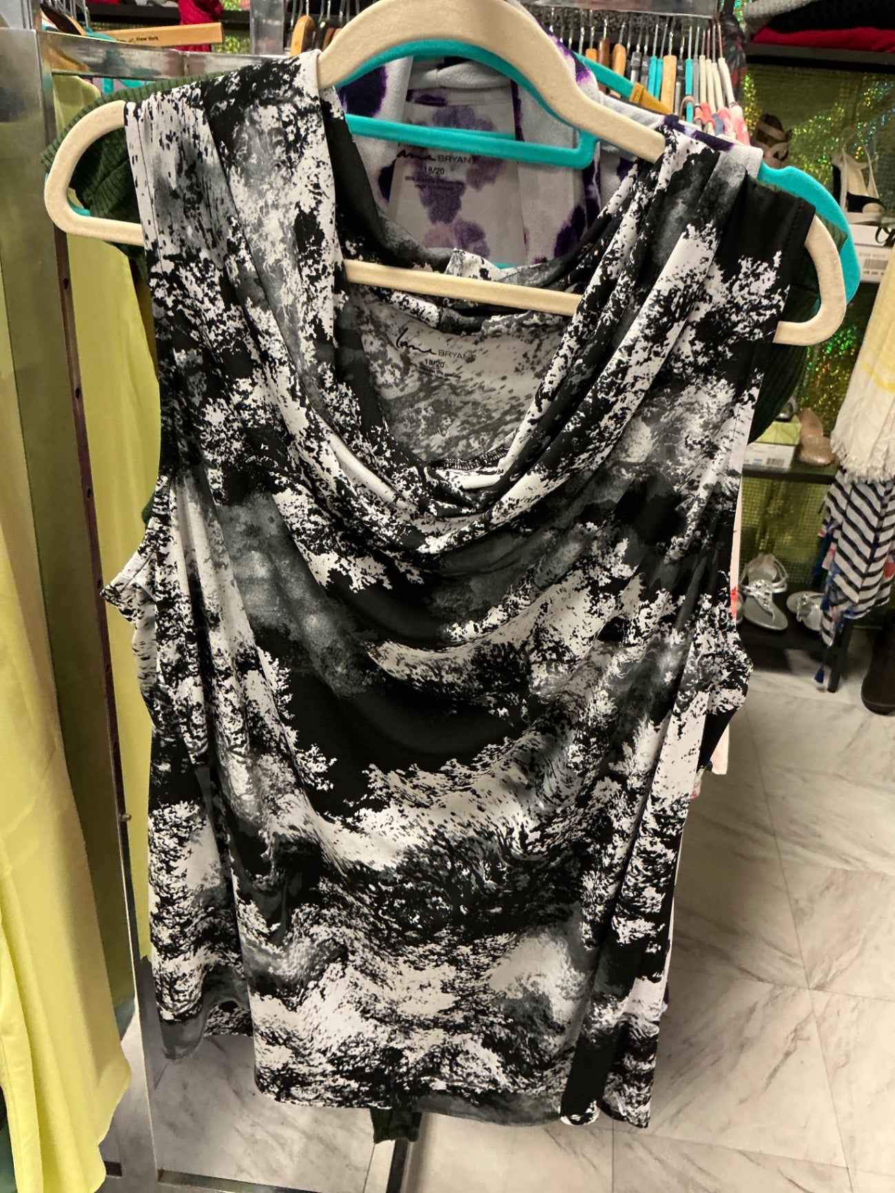Lane Bryant Sleeveless Top 18/20 Black and White