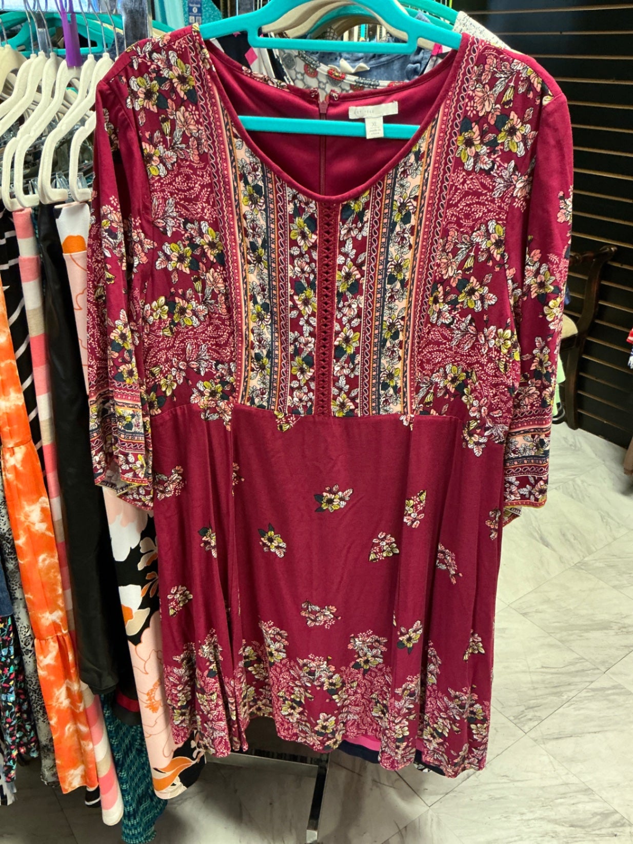 EST. 1946 Dress XL Maroon