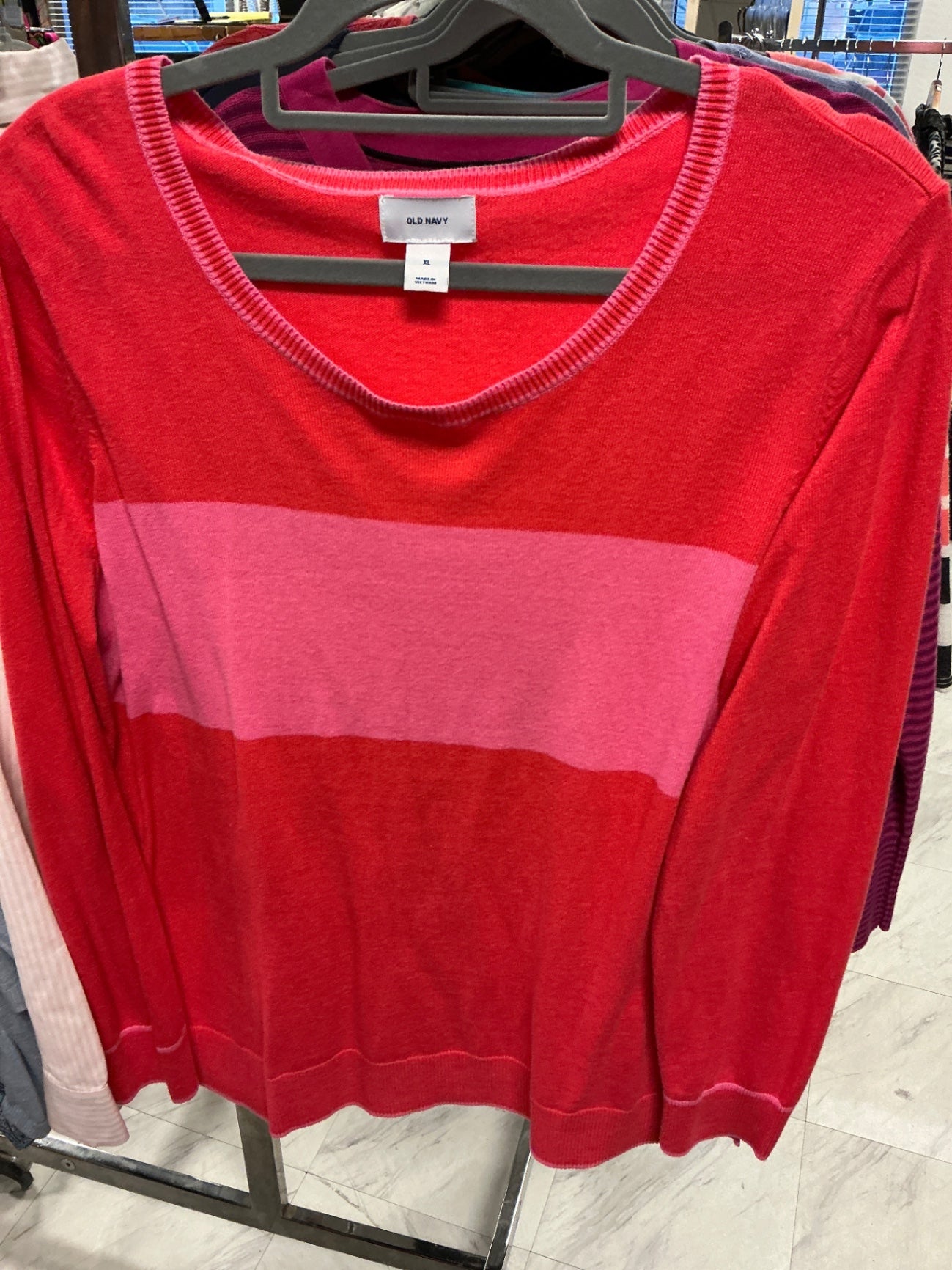 Old Navy Sweater XL Red and Pink
