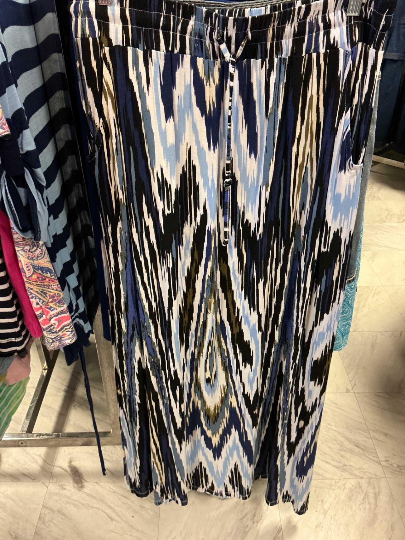 Design History Maxi Skirt XL Blue and Black
