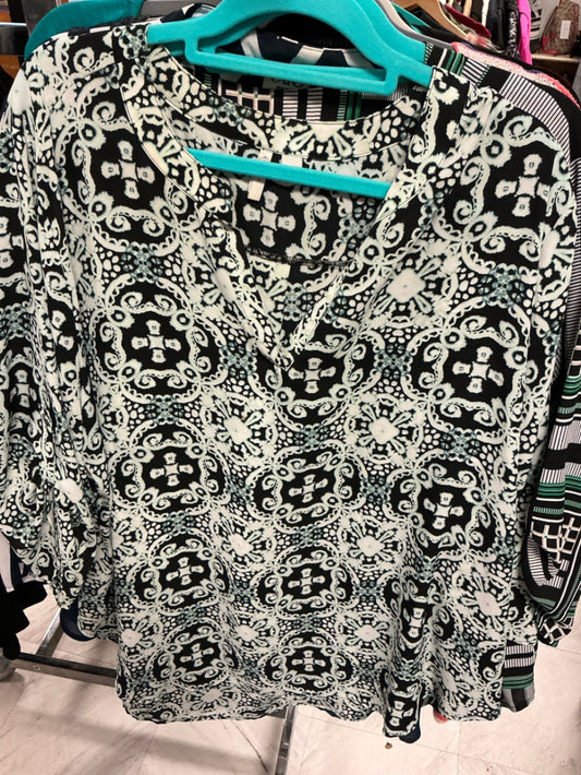 EST. 1946 Blouse 26/28 Black and White