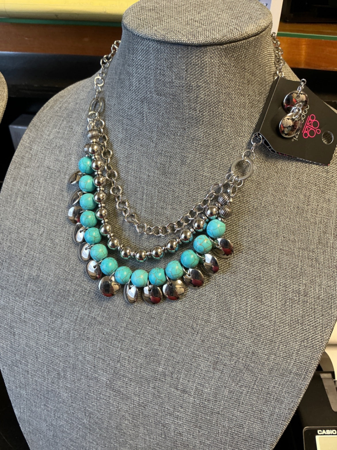 Paparazzi Necklace 2 pc Set Turquoise and Silver NWT