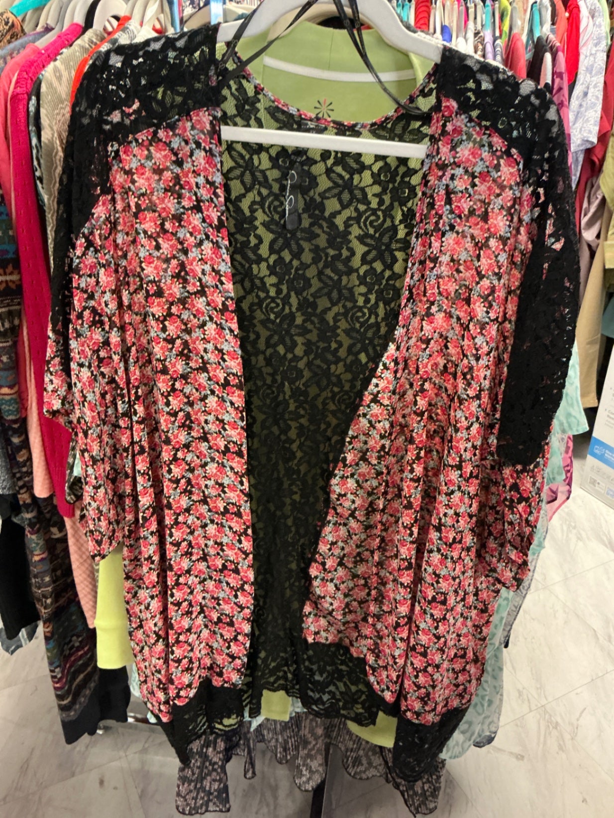 Jessica Simpson Kimono Black and Pink