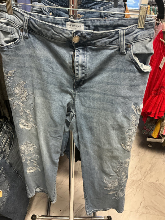 Lane Bryant Capri Jeans 22 Light Blue
