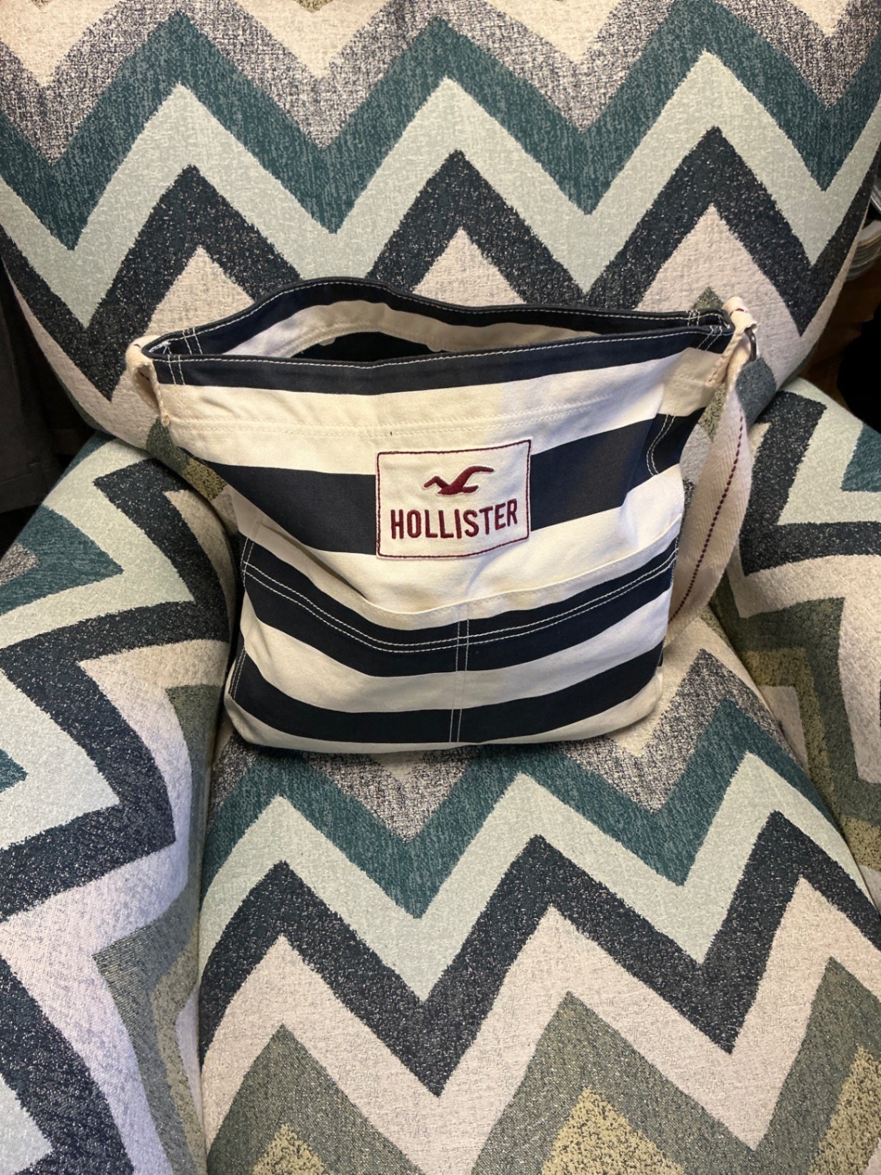 Hollister Shoulder Bag Navy and White Stripes