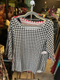 Top XXL Black and White
