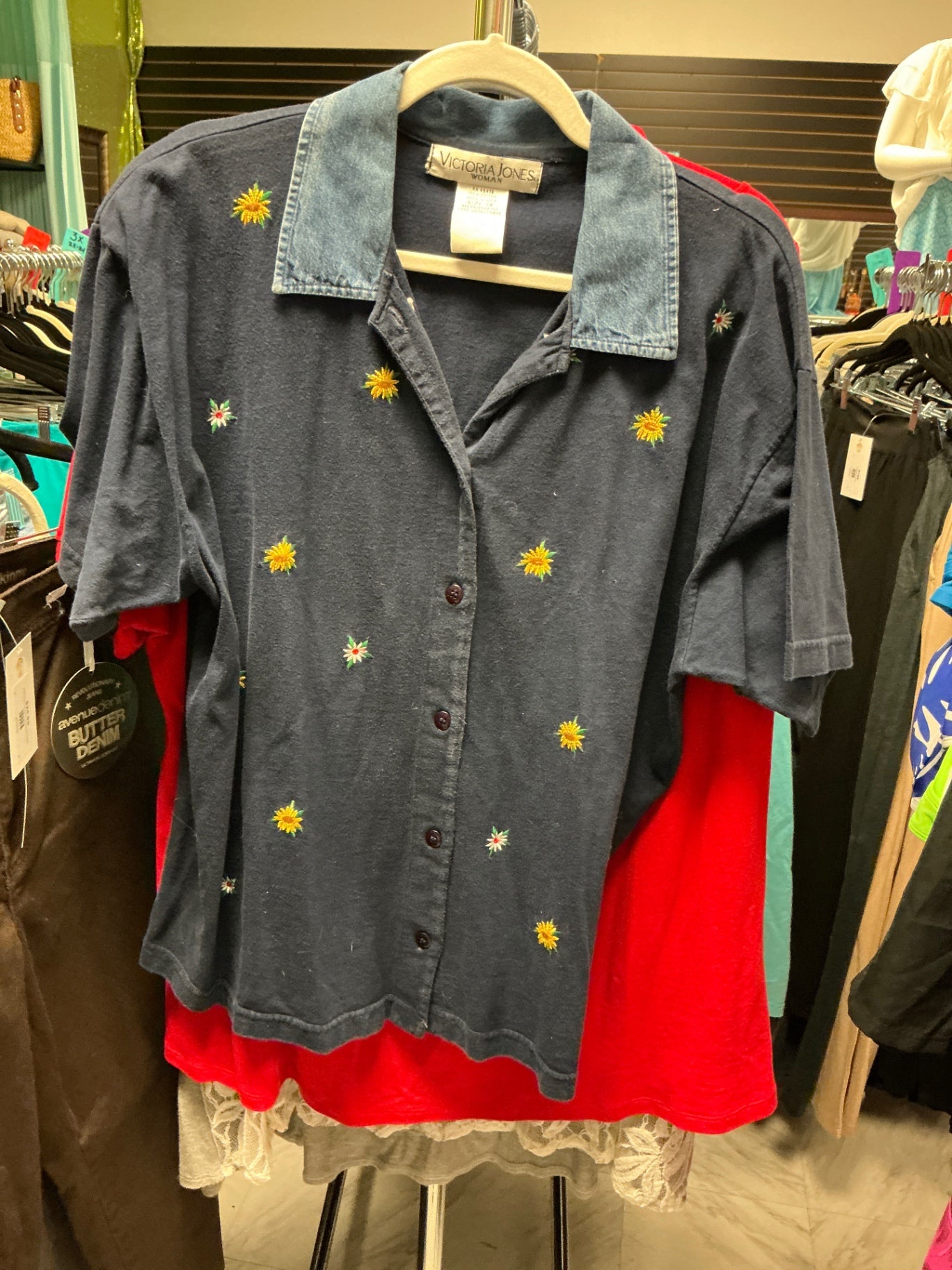 Victoria Jones Button-Up Shirt 1X Navy Blue with Multi-Color Embroidery