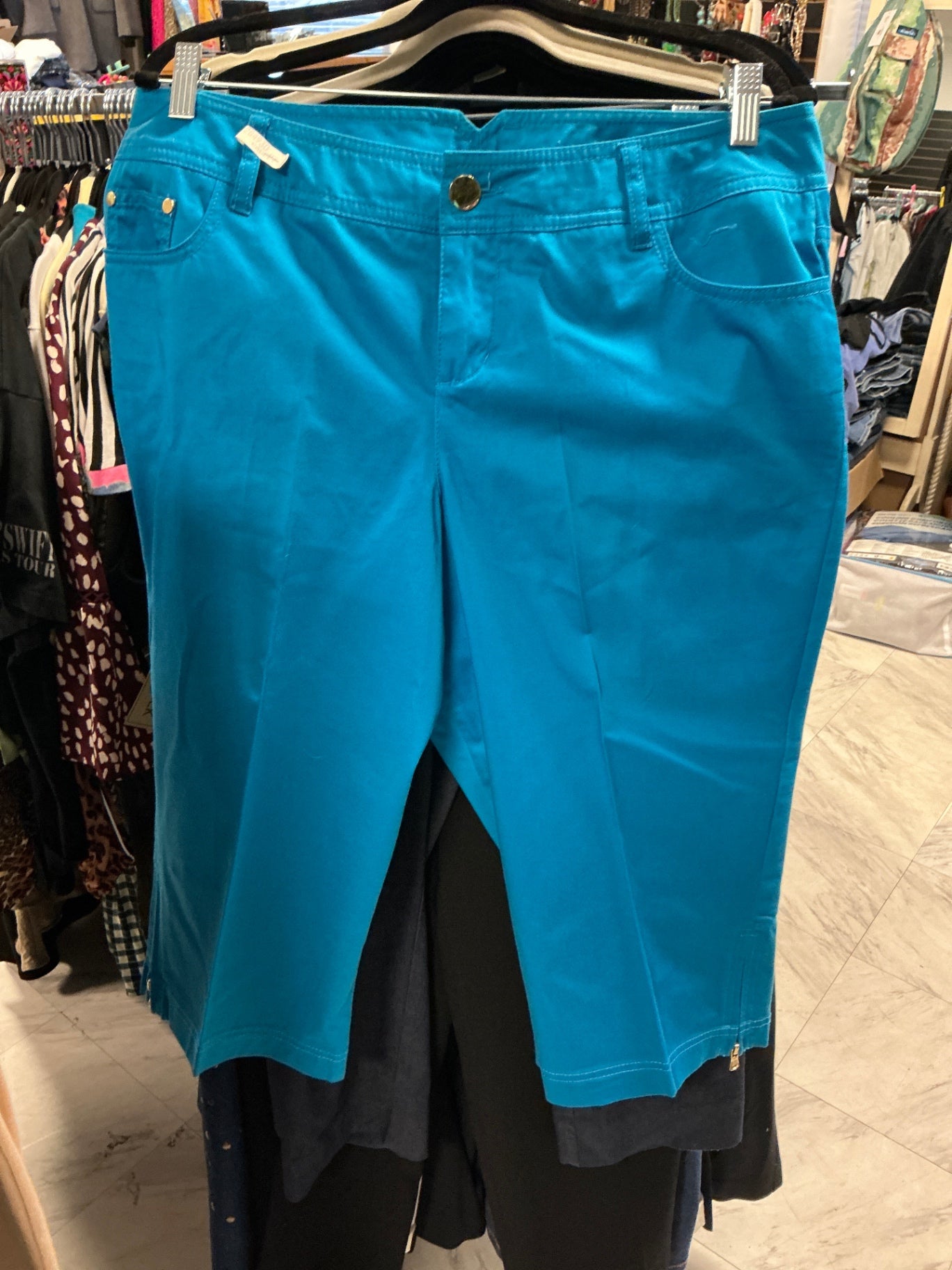 Lane Bryant Capri Pants 16 Turquoise