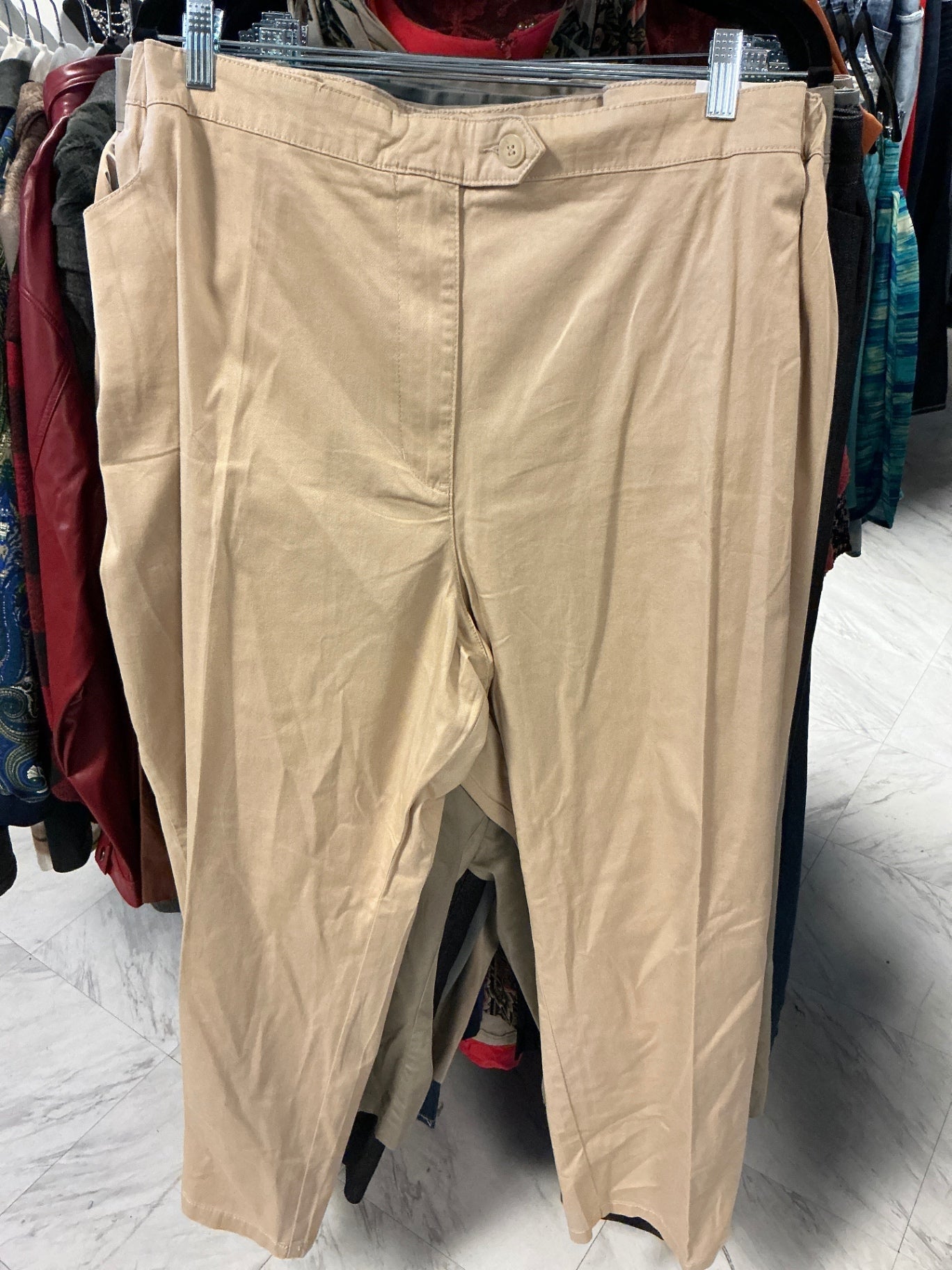 Not specified Pants - Beige - 32W NWT