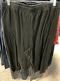 Roaman's Capri Pants - Black - 6X NWT
