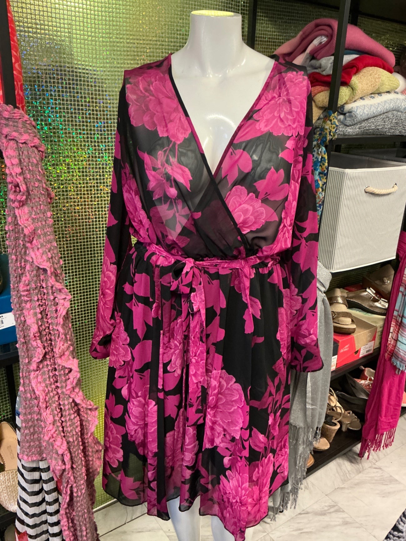 Kate and Lily Dress - Black and pink - 20W