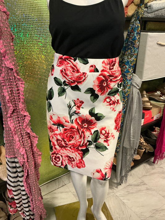 Olivia Blu Skirt - White with red and green floral pattern - 3X