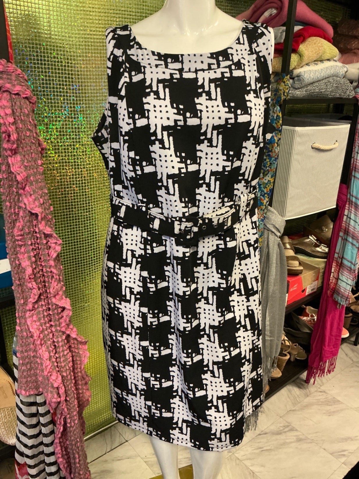 VOIR VOIR Woman Dress - Black and White - 18W