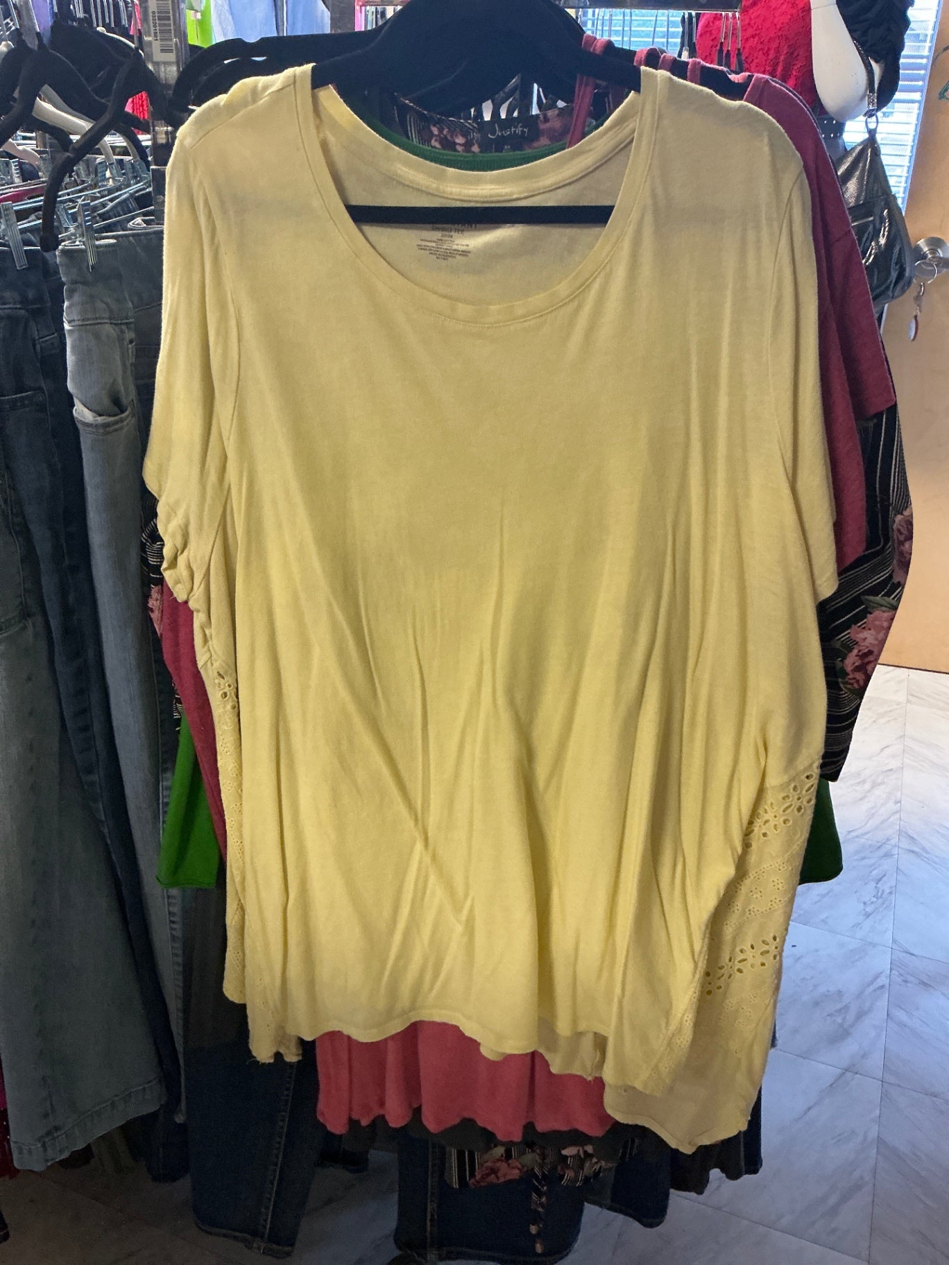 Lane Bryant Swing Tee - Yellow - 22/24